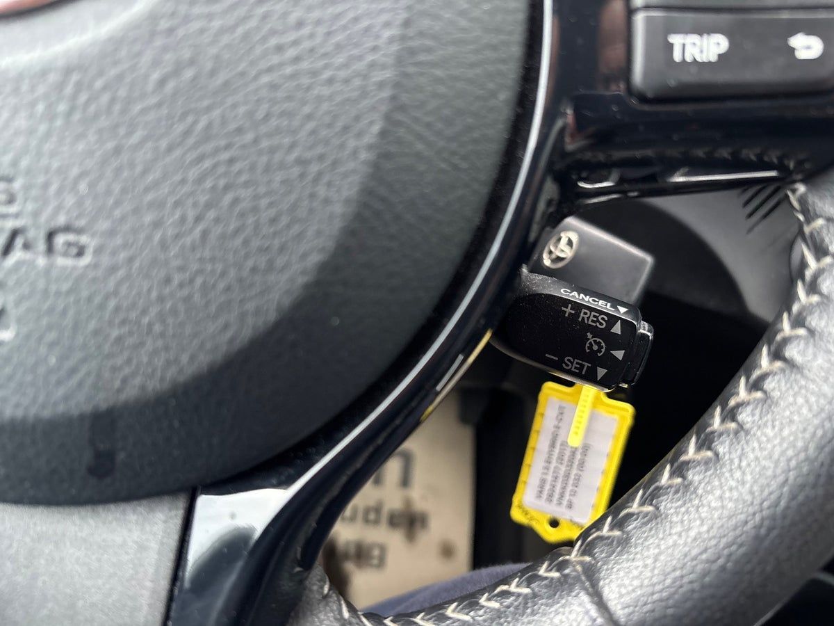 Thumbnail 12 af Toyota Yaris