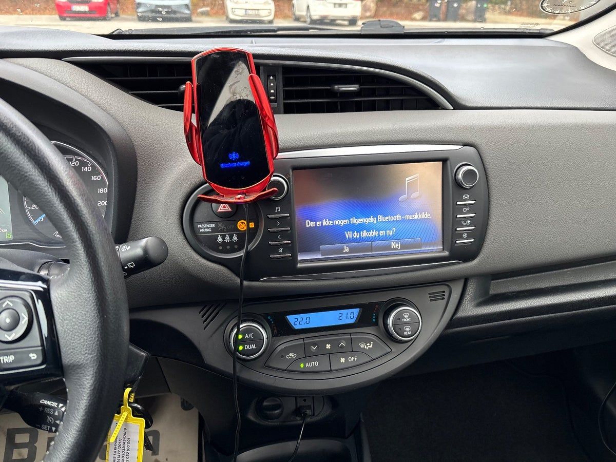 Thumbnail 14 af Toyota Yaris