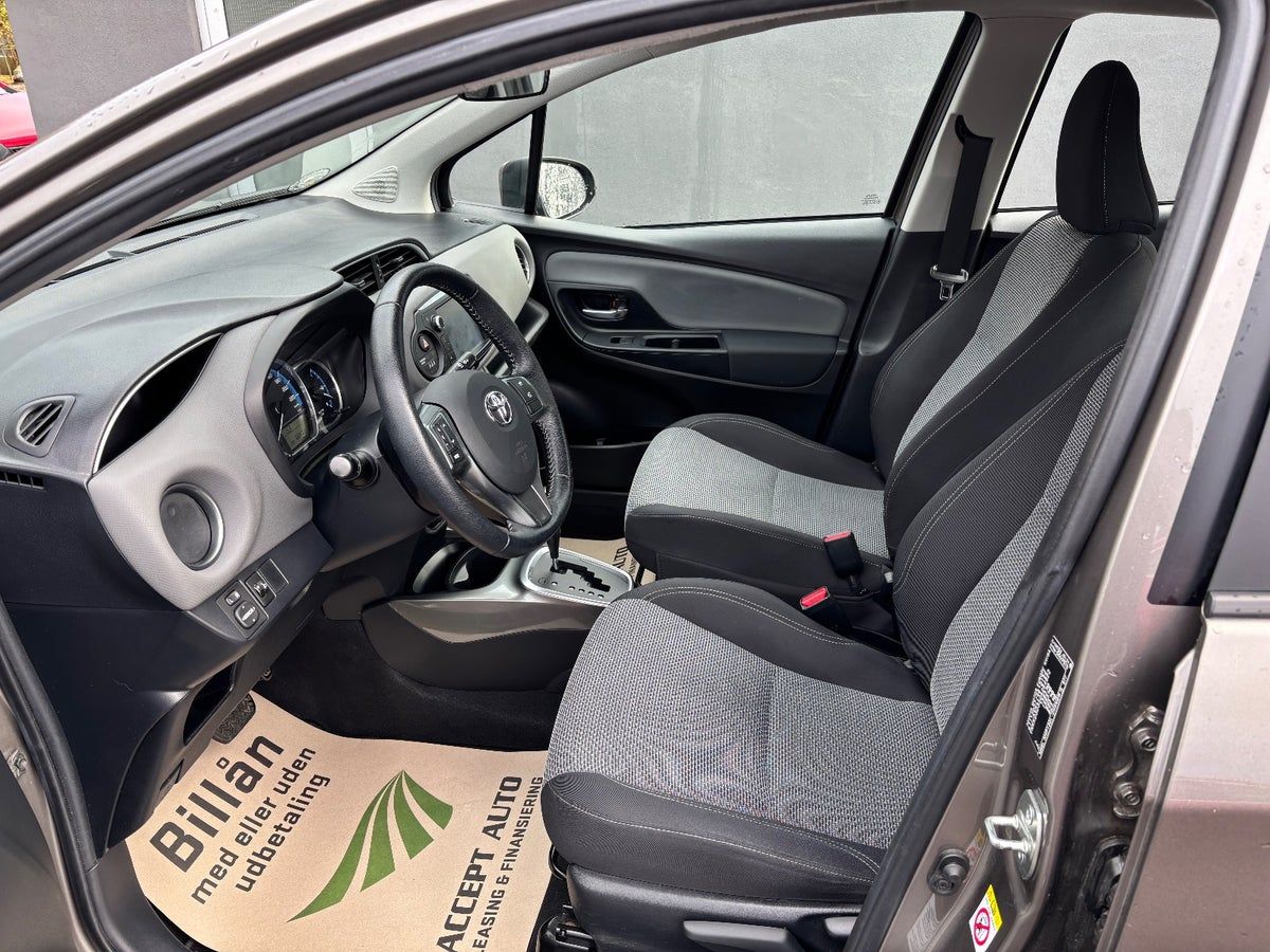 Thumbnail 5 af Toyota Yaris