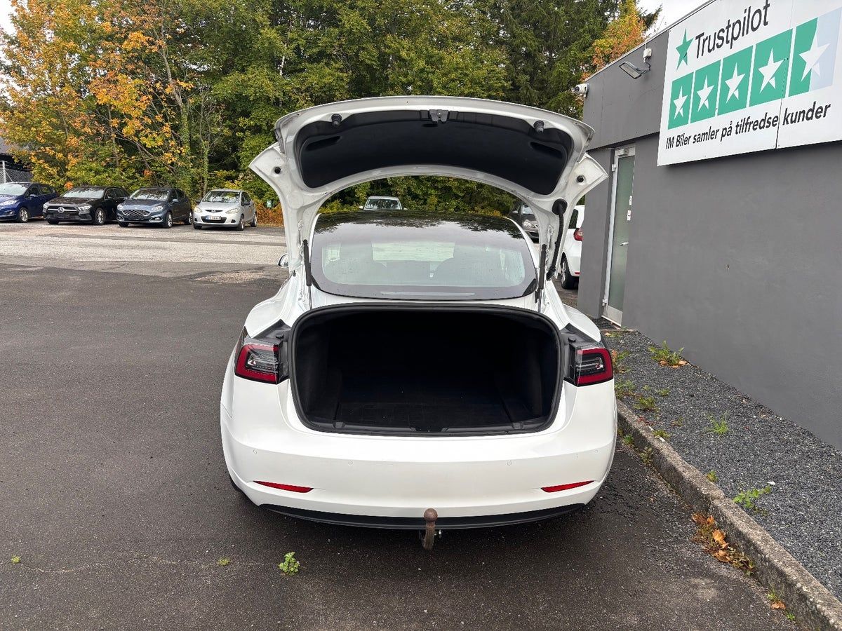 Thumbnail 5 af Tesla Model 3