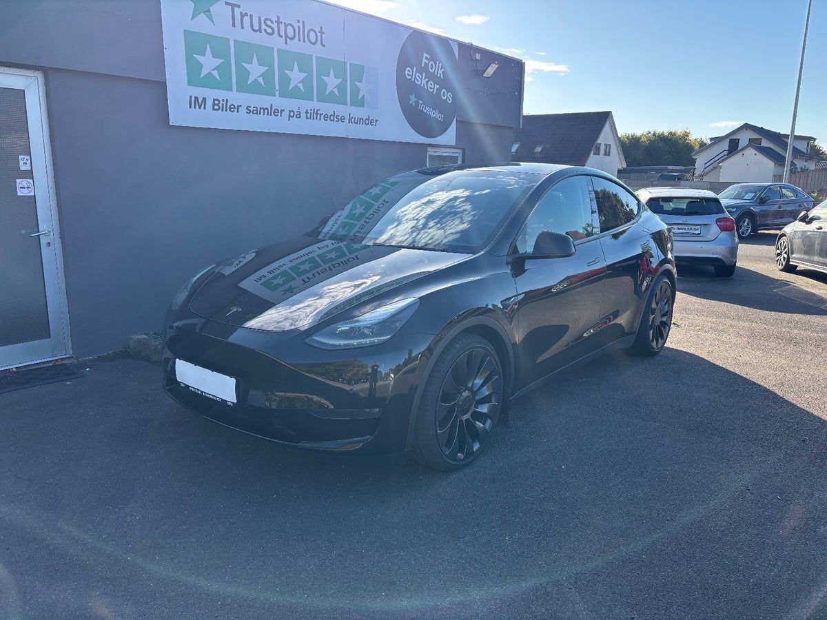 Tesla Model Y