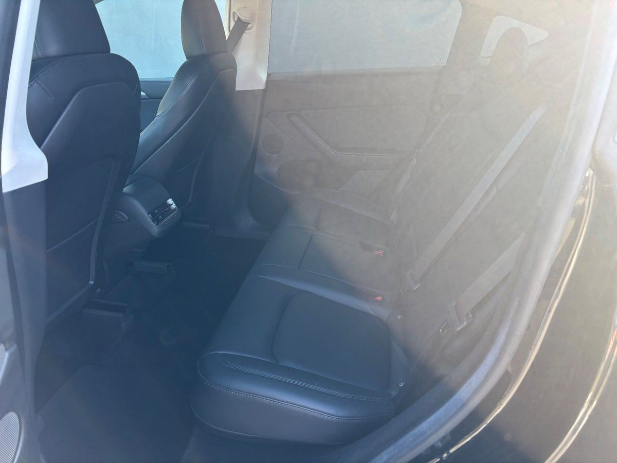 Thumbnail 14 af Tesla Model Y