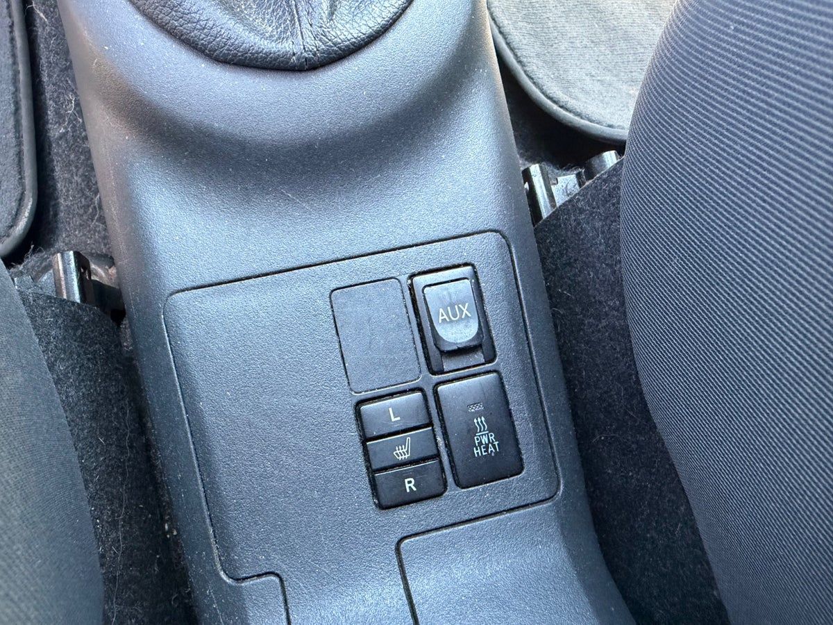 Thumbnail 9 af Toyota Yaris
