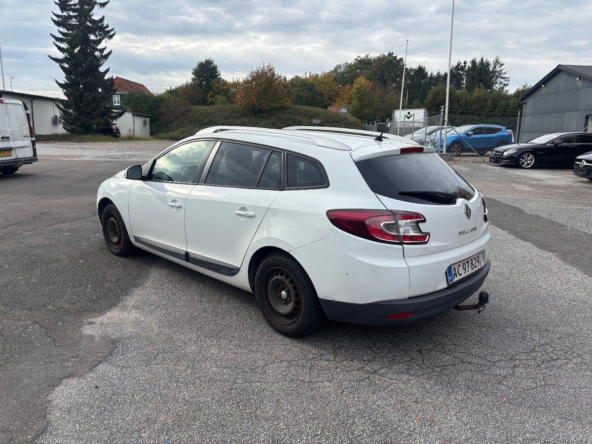 Thumbnail 7 af Renault Megane III