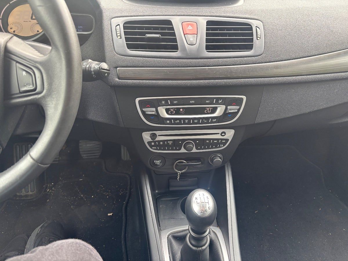Thumbnail 12 af Renault Megane III